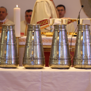 Sveto vazmeno trodnevlje - Misa posvete ulja